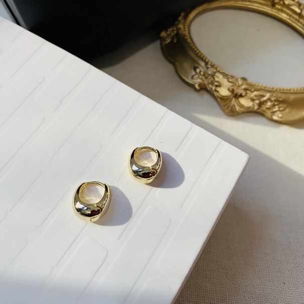 Orecchini a cerchio in metallo minimalista ed elegante con goccia d'acqua in vero oro 14K coreano Dongdaemun_voghion.com