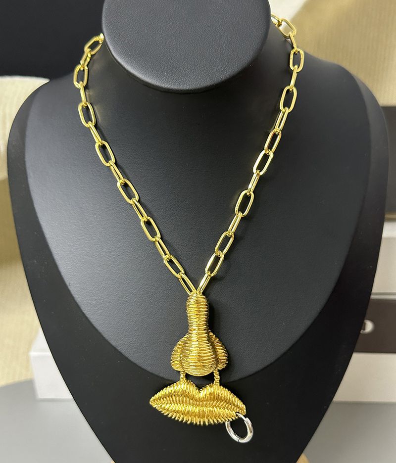 Collana con personalità unica, caratteristiche facciali 3D, naso a strisce, labbra grandi, catena cubana alla moda esagerata per la clavicola_voghion.com