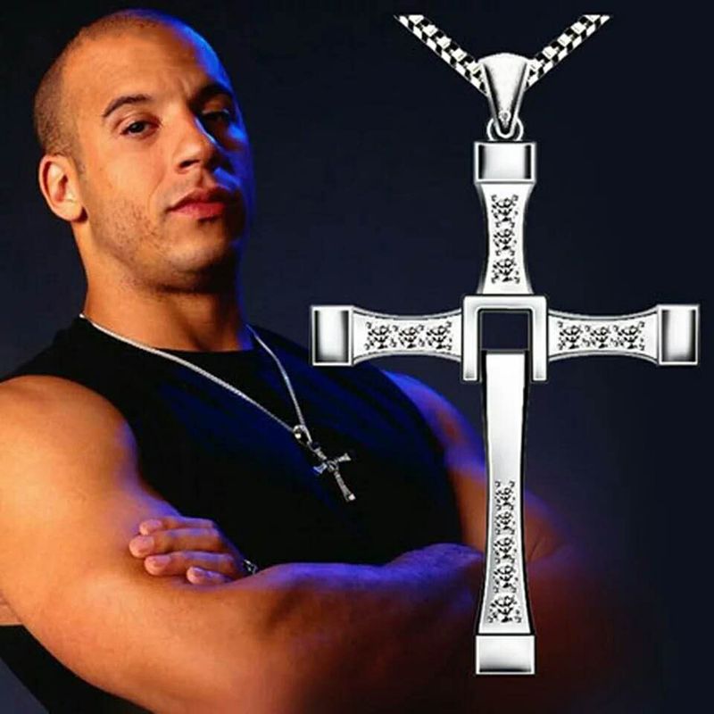 Classic Rhinestone Splinter Color Pendant Men Crystal Jesus Cross 60cm Necklace Activity Male Gift Jewelry Wholesale Dropshipping_voghion.com