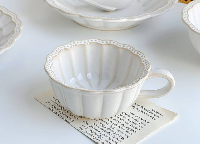 Minimalist Ceramic Tableware Set – Handcrafted Cloud Shell Collection, Eco-Friendly Stoneware For Rice Bowls, Plates & Coffee Cups (12-Piece Set)​_voghion.com