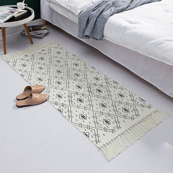 Moderne, einfache Schlafzimmer-Nachttischmatte, schwarzer Druck, Balkon-Fußmatte, handgeknüpfte Quasten-Bodenmatte, Türmatte_voghion.com