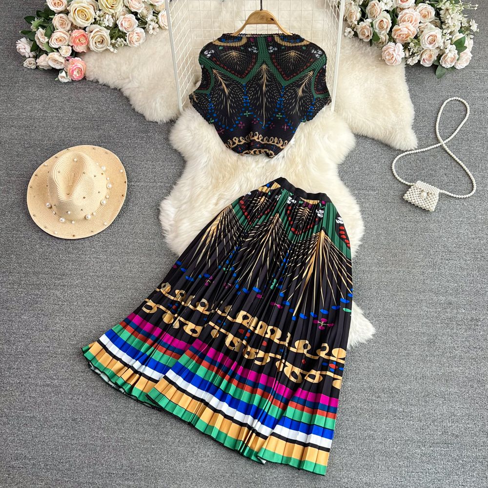 Abbigliamento da donna Moda di fascia alta, maniche corte, colletto rialzato, top aderente a pieghe, set a due pezzi, gonna a pieghe snellente a vita alta_voghion.com