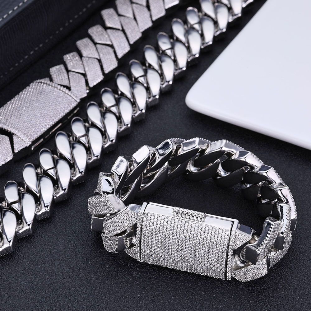 Set di collana e bracciale con catena a maglie cubane da 26 mm, stile hip hop, gioielli in oro e argento con zirconi di lusso leggeri, per outfit alla moda._voghion.com