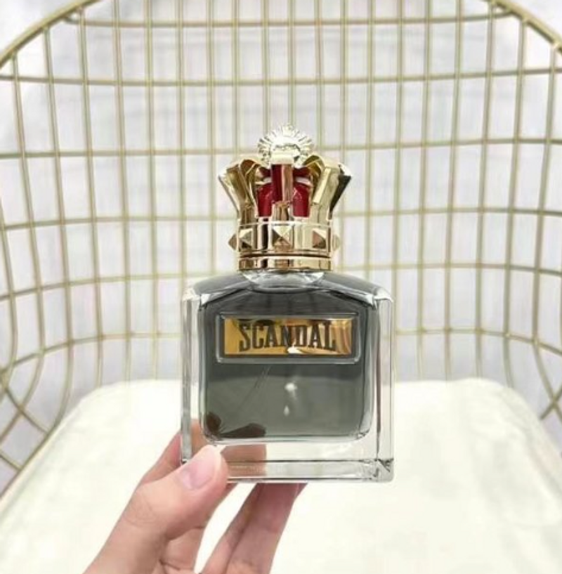 Scandal Crown, Men's Eau De Toilette 100ml._voghion.com