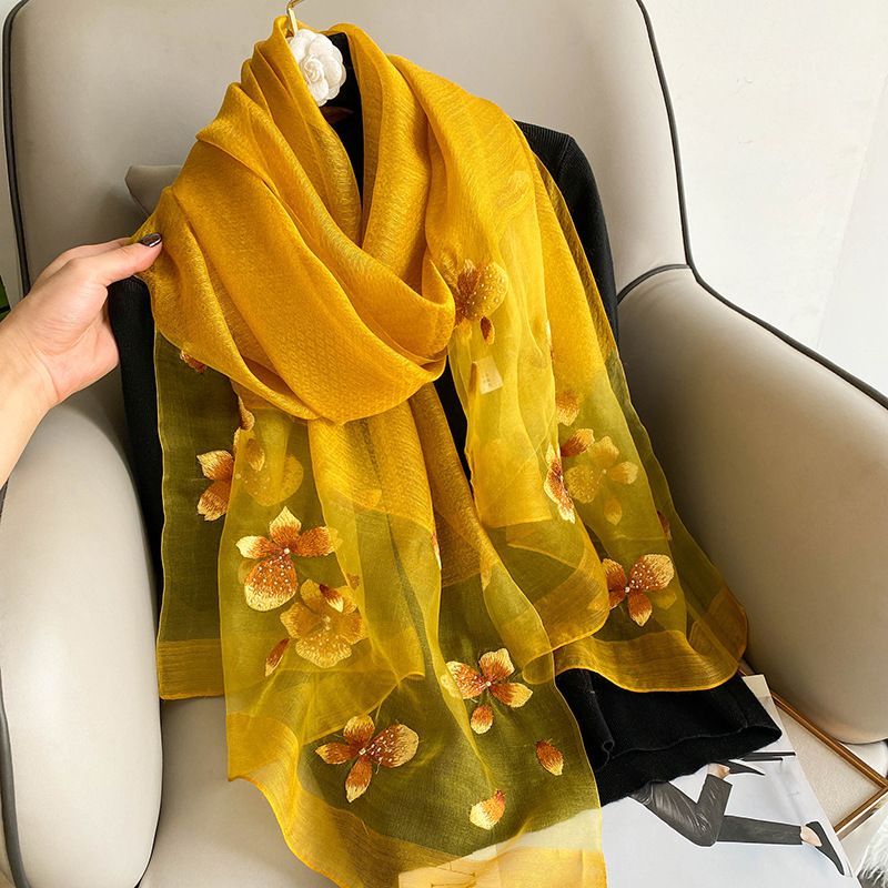 Hangzhou embroidered silk wool scarf women's autumn and winter all-match mulberry silk embroidery silk scarf mother cheongsam shawl_voghion.com