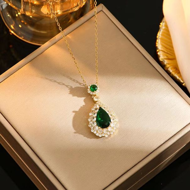 Grenzüberschreitende Smaragd-Rubin-Anhänger-Halskette aus Titanstahl verblasst nicht. Modische, vielseitige Schlüsselbeinkette. Schmuck im Großhandel._voghion.com