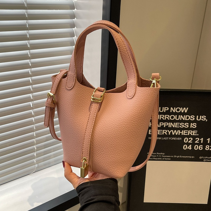 High quality lychee patterned vegetable basket for women 2024, new versatile commuting mother and child bag, fashionable_voghion.com