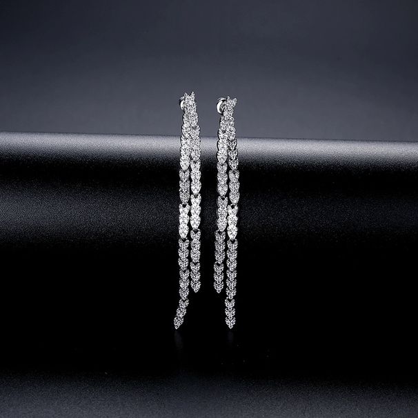 Orecchini pendenti a forma di cuore con nappe e pietre micro-pavé, eleganti orecchini lunghi pendenti per donna_voghion.com