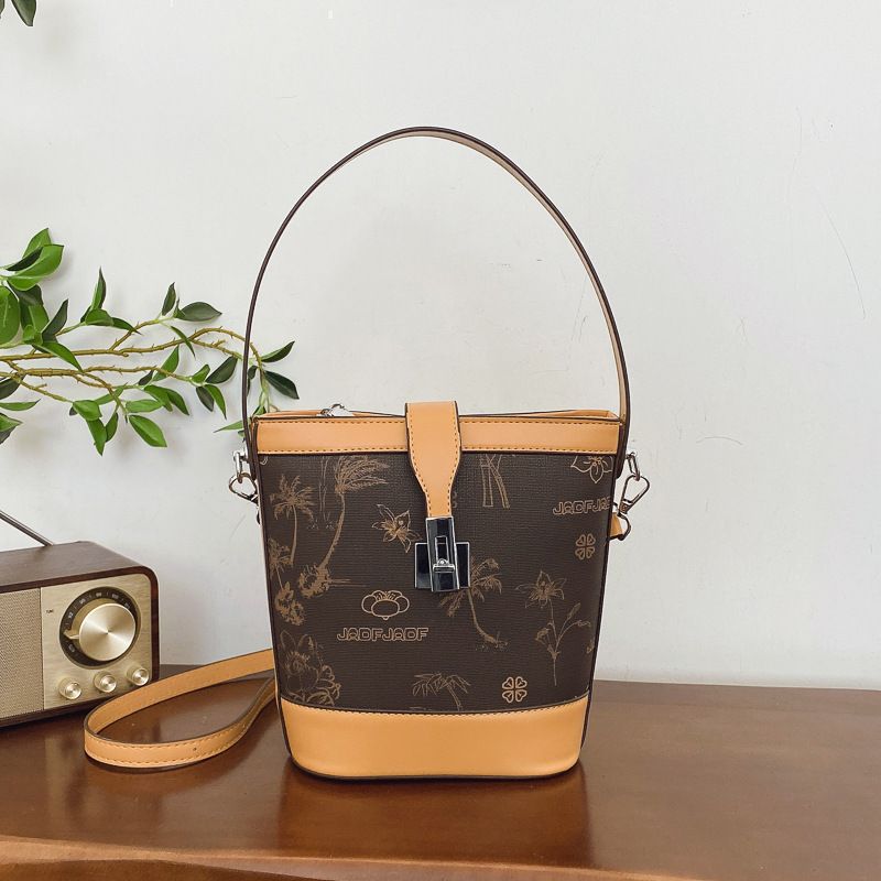 High-End Handbag For Women 2025 Spring/Summer New Printed Single Shoulder Crossbody Versatile Stylish Bucket Bag_voghion.com