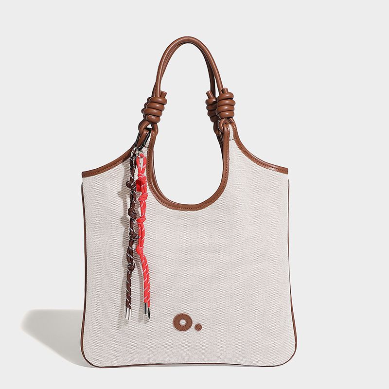 Grande capacité d'épaule simple aisselle automne hiver, décoration de suspension de boule simple et décontractée, polyvalente pour les déplacements,_voghion.com