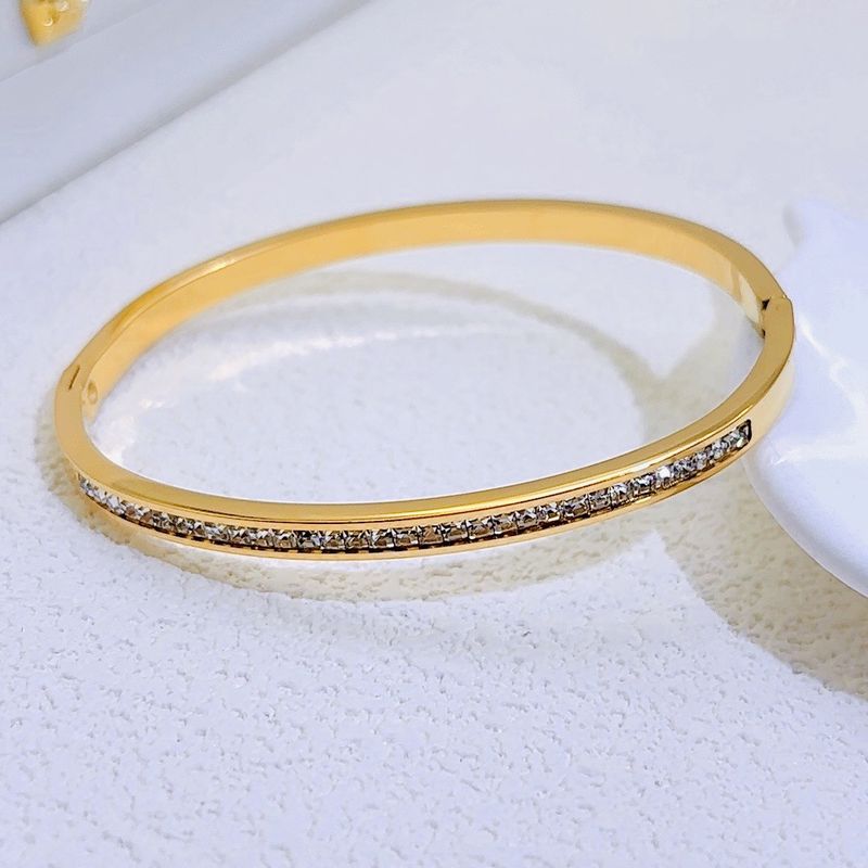 Titanium Steel Bracelet Personality For Women Style Jewelry High-end Feel Light Luxury Elegant Temperament_voghion.com