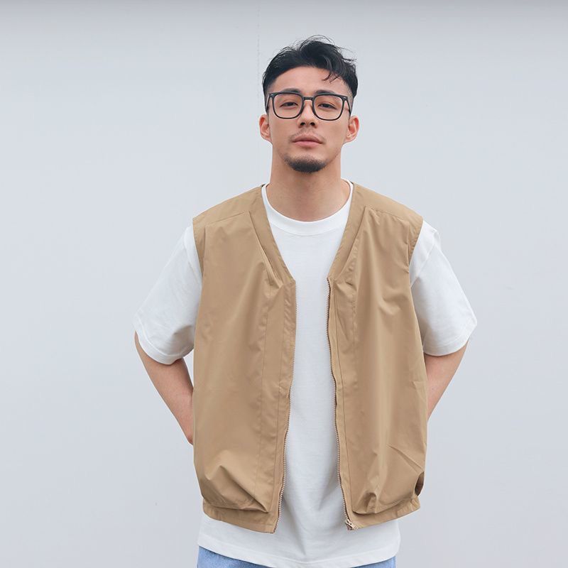 Leisure 2024 Simple Solid Color Men's Vest Coat Fashion Trend Versatile Summer Outerwear Sleeveless Camshoulder_voghion.com