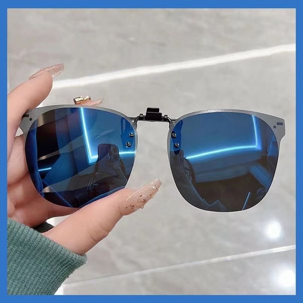 1 PCS Clip On Sunglasse Flip up Glasses Gradient Polarized Photochromic Sunglasses UV400 Goggles_voghion.com