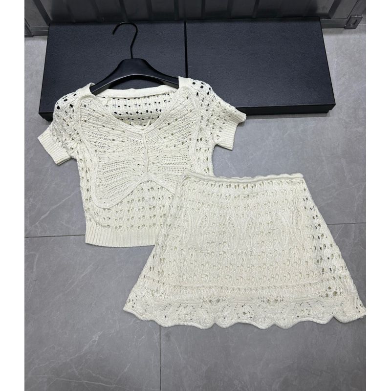 High-Quality 25-Year Summer New Dijia Butterfly Hollow Short-Sleeve Pullover + Knitted Half-Skirt Women's Two-Piece Set_voghion.com