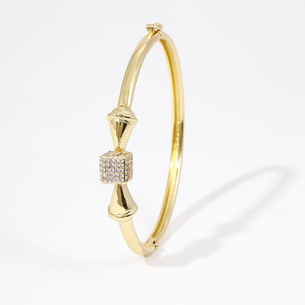 New personalized exaggerated zircon small square nails geometric design sense niche fashion women's bracelet_voghion.com