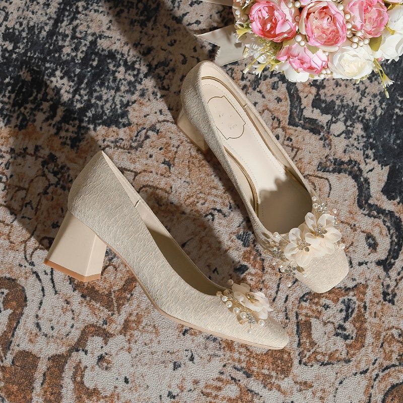 French Xiuhe Wedding Dress Two-Way Wear Flats Classy High Heels_voghion.com