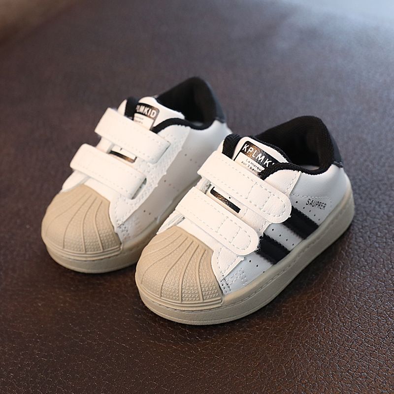 Scarpe da tavola per bambini maschili 2024 autunno nuovo bambino con suola morbida per bambina_voghion.com