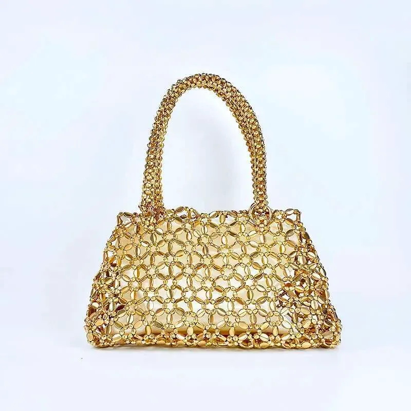 Designer 2025 Korean Version Personalized Woven Hollowed Out High Aesthetic Ceiling Versatile Handbag Shiny Handmade_voghion.com