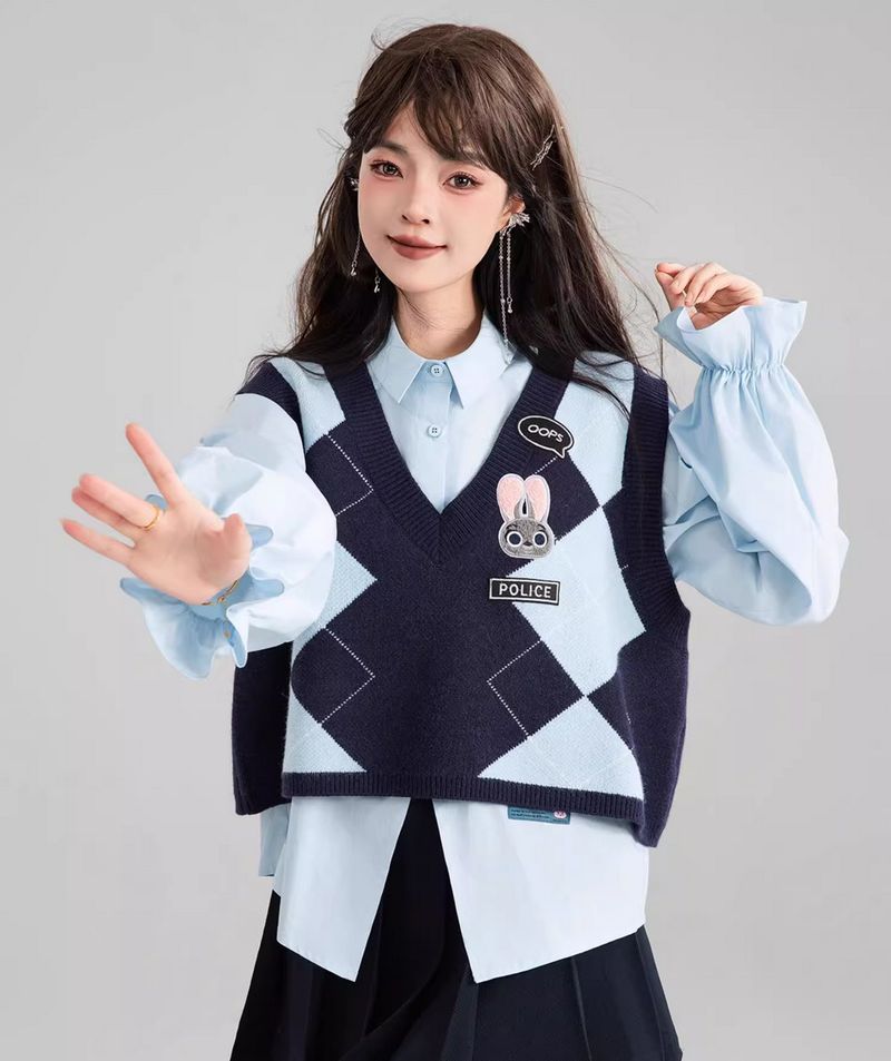 Gilet brodé Judy pour femme, chemise tricotée à col en V en jacquard à grille de diamants, style universitaire d'automne 2024, empilage d'âge réduit_voghion.com