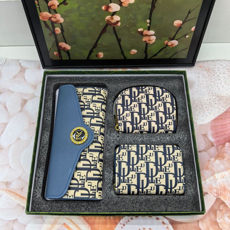 3 teile/satz frauen Taschen Nische Geschenk Box Brieftasche Karte Halter Tragbare_voghion.com