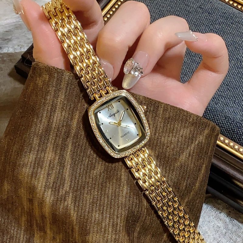 Women's Bracelet Watches Square Medieval Watch For Women, Simple Niche, Light Luxury, Gold Chain, Quartz Watch, Brand Retro Watch,_voghion.com