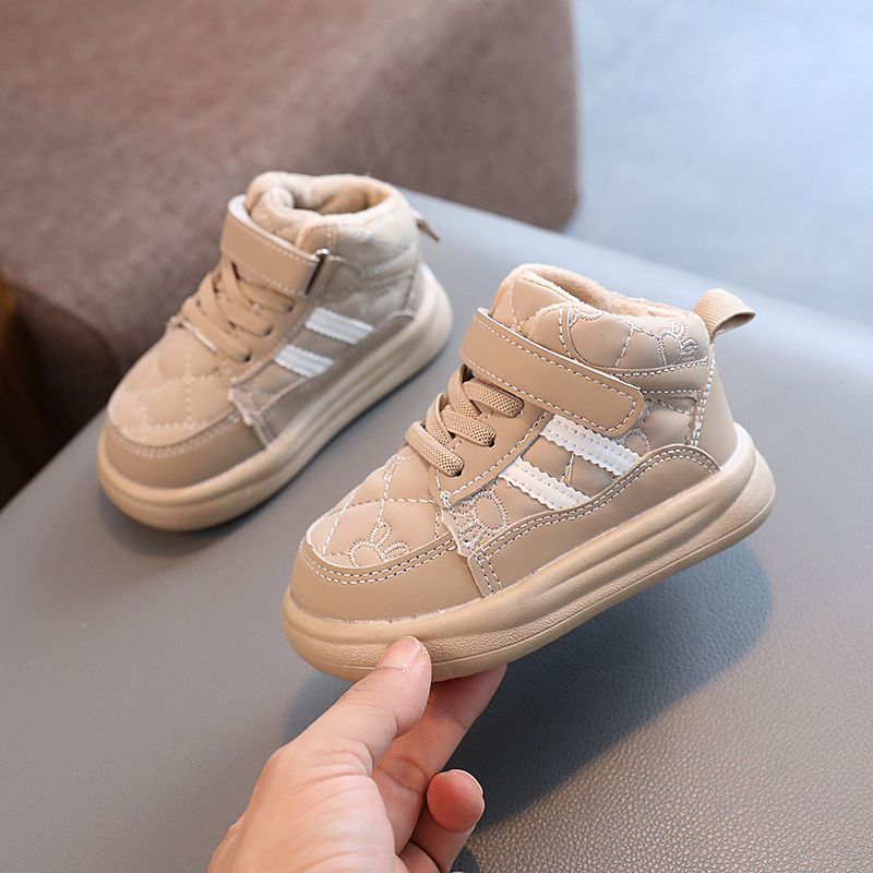 Outono novos esportes infantis meninas pão meninos e bebês sapatos, meados de topo 2023 tendência de sapatos de prancha_voghion.com