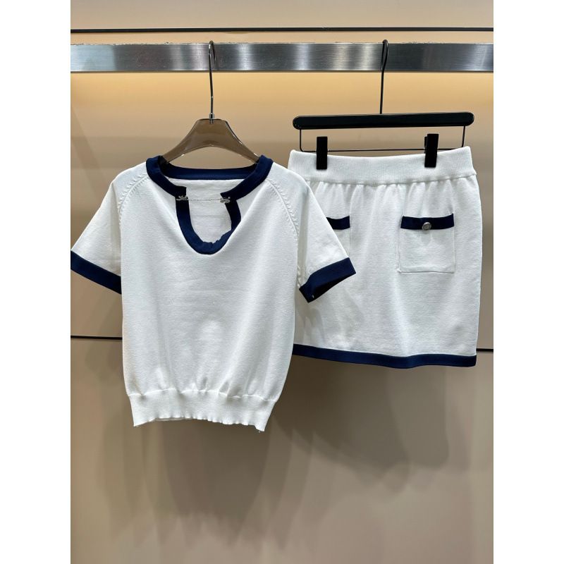 25 Sommer-Set im neuen Farbblock-Stil mit lockerem U-Ausschnitt, gestricktem Kurzarmpullover + vielseitigem zweiteiligem Rock_voghion.com
