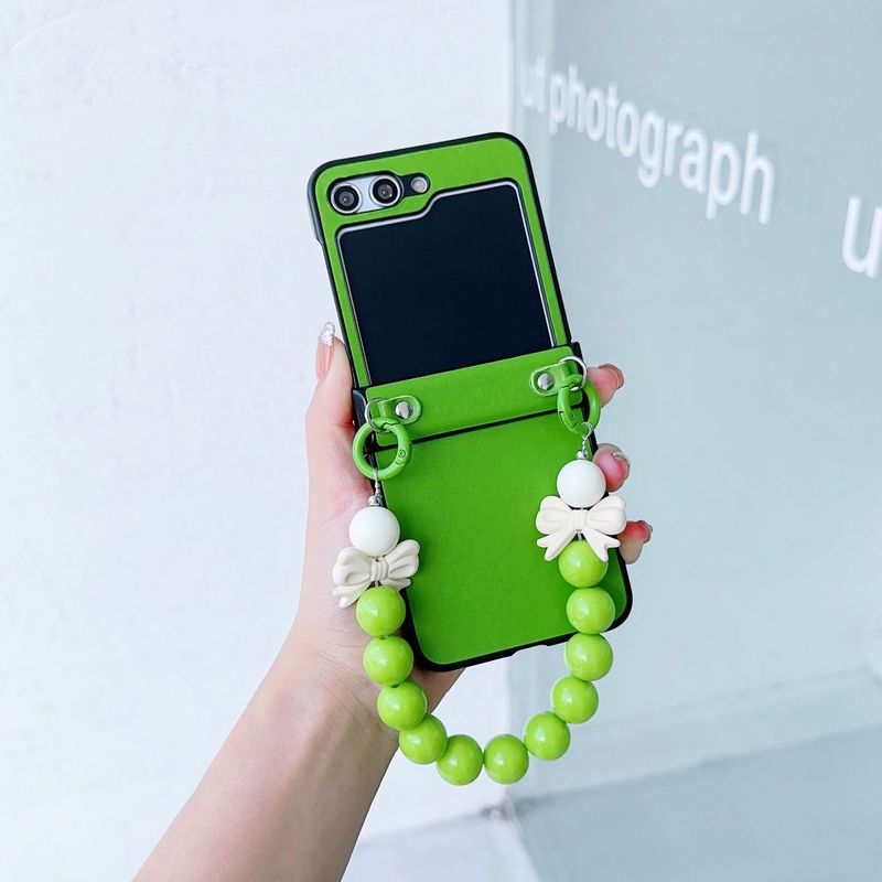 Applicable solid color leather Samsung zflip6 mobile phone case Samsung zflip5/4 folding protective case pearl bracelet_voghion.com