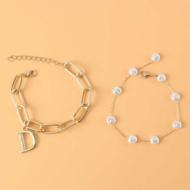Pulseira com pingente de letra fria temperamental estilo hip hop punk joias de pérola para mãos_voghion.com