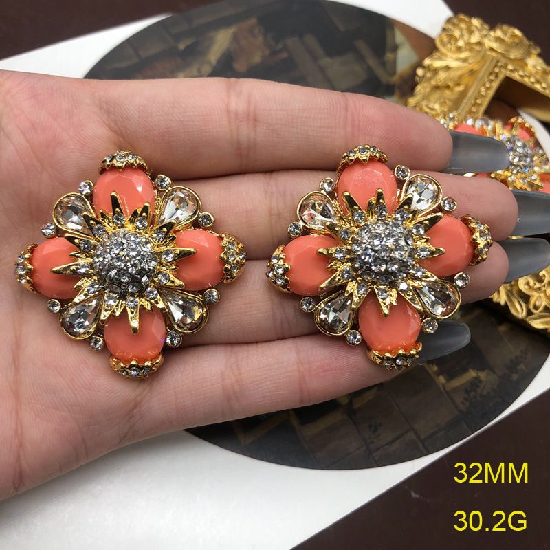 1 Pair Retro Classic Style Flower Plating Inlay Alloy Rhinestones Ear Studs_voghion.com