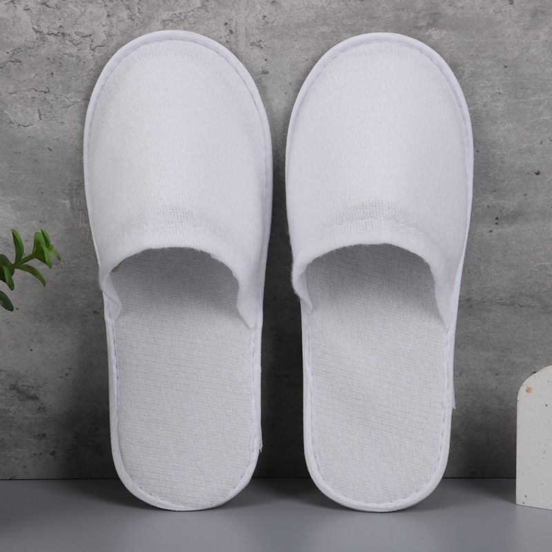 Coral velvet slippers home hospitality hotel indoor beauty salon guests with disposable slippers_voghion.com
