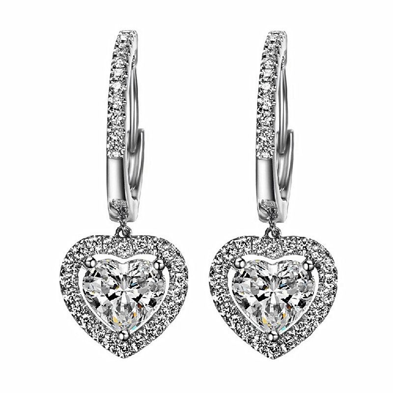 Cao Shis herzförmige, schlichte Zirkonia-Ohrringe mit Liebesmotiv, elegantes Gesicht und schmale Ohrringe_voghion.com