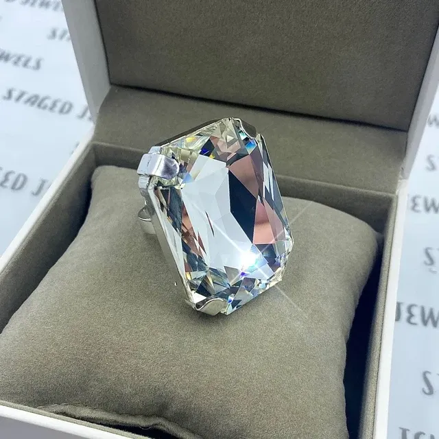 Ready Stock Artisan Crystal Große quadratische Ringe Verstellbarer Fingerschmuck Geschenke 2024 Statement Bunter Rhie Offener Ring für Frauen_voghion.com