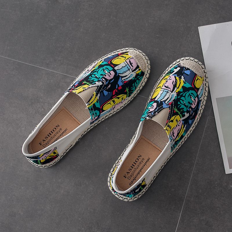 Lässige Leinenschuhe mit Stickerei im chinesischen Stil, ein Fuß auf den alten Peking-Sommer-Trend-Canvas-Schuhen für Herren_voghion.com
