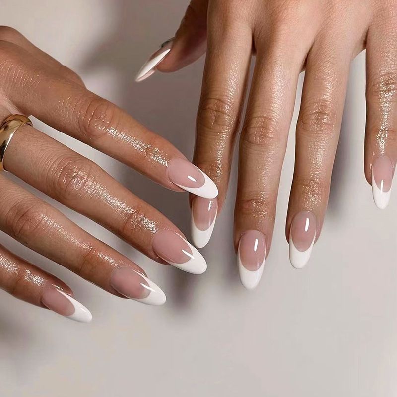 Eenvoudige Franse 24-delige nepnagel met lijm Acryl doodskist Kunstnagels met witte rand Ontwerp Draagbaar Volledige dekking s_voghion.com