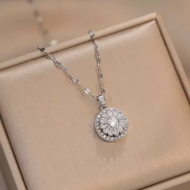 Collane con ciondolo Ruota Collana a doppio strato per donna Catena girocollo Accessorio per gioielli di moda_voghion.com