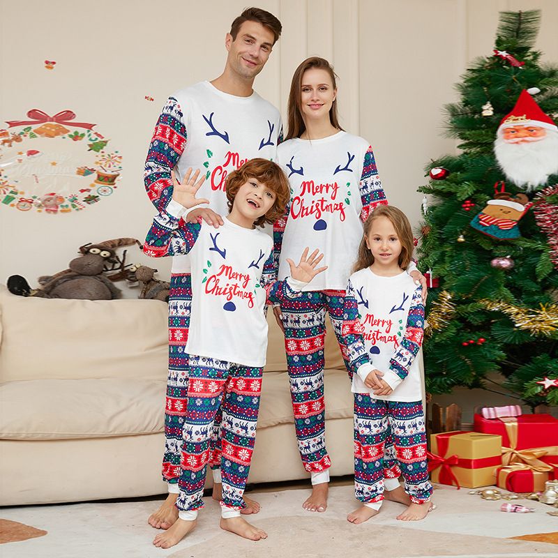 Christmas Cartoon Letters Home Clothes Antler Print Parent-Child Pajamas Set_voghion.com
