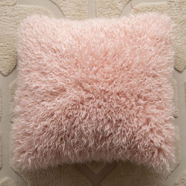 Fluffy Tufted Heart Pillow - Soft & Washable Boho Throw Cushion For Sofa, Bed, Nursery (Pink, 16x16 Inches)_voghion.com