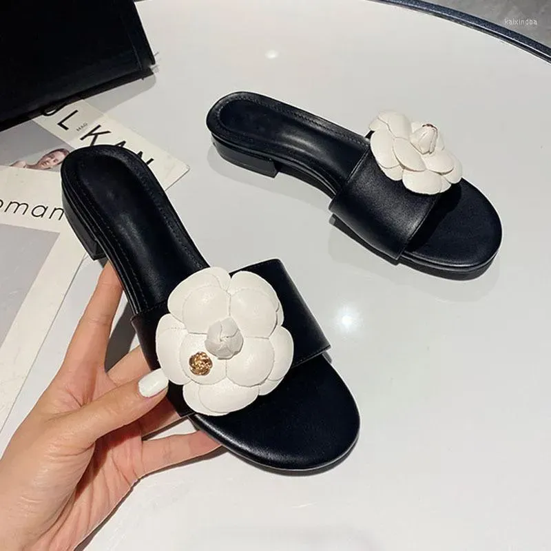 Hot Designer Women's Camellia Flower Slides New - Trendy Low-Heeled Sandals Perfect For Summer Wear_voghion.com