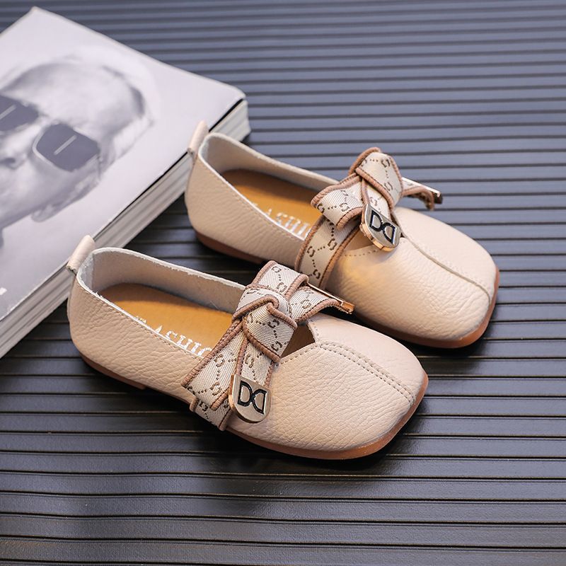 Kid's Clothing British style retro children's leather shoes shallow mouth girls single shoes 2024 spring new simple slip-on dance shoes trend_voghion.com
