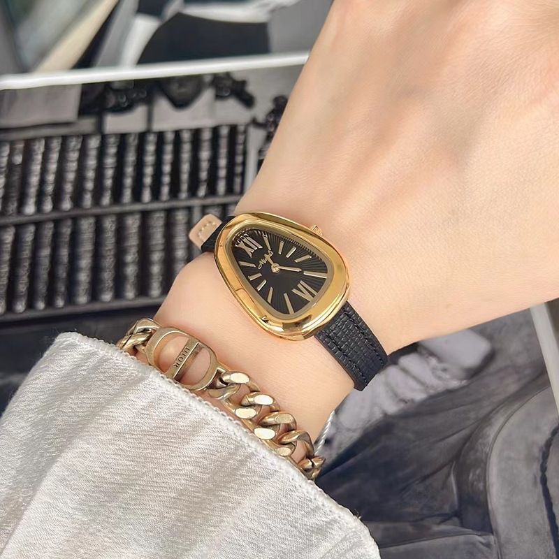 Mishali New Snake Head High-End Leather Strap Women's Quartz Watch Gold_voghion.com
