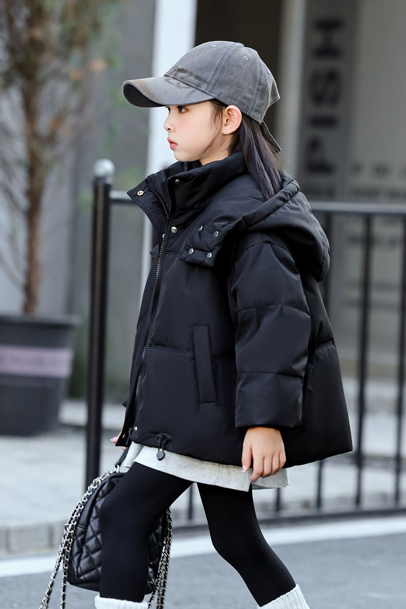 Knielanger Steppmantel für Kinder – Winterjacke mit 55 % weißen Entendaunen (120–160 cm) – Winddichter Mantel mit Kapuze – Prinzessinnenstil in 4 Farben_voghion.com