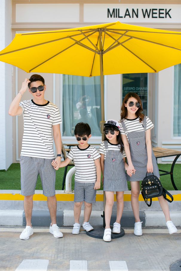 Anne ve Çocuklar Ebeveyn-çocuk yazlık kıyafetler yeni takım çizgili askılı etek anne ve kız kısa kollu dört kişilik aile aile kıyafetleri_voghion.com