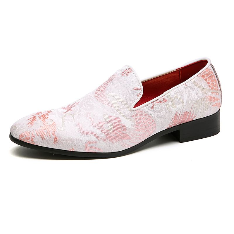 Modische und trendige spitze Herrenlederschuhe im chinesischen Stil, bestickte Einzelschuhe_voghion.com