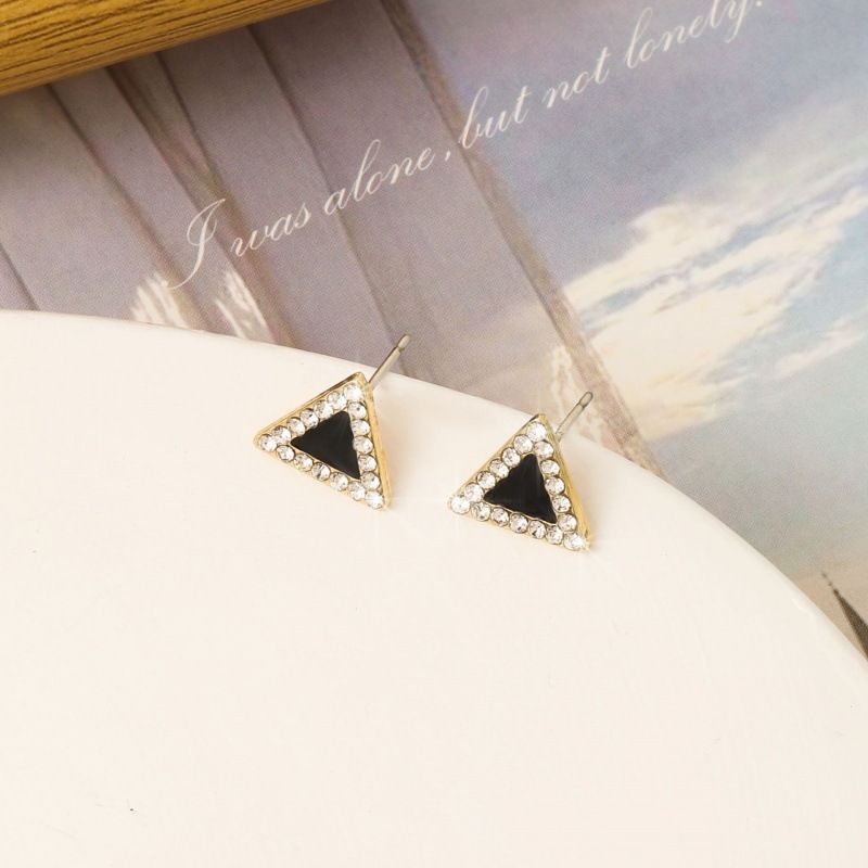 Triangular Earrings For Women, Simple Unique Design, Silver Needle, Black Versatile Triangle, Elegant And Sophisticated, Petite_voghion.com