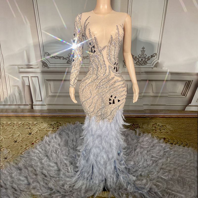 Sexy feather trumpet sleeve trailing party toast dress, bride slim fit and slimming evening gown_voghion.com