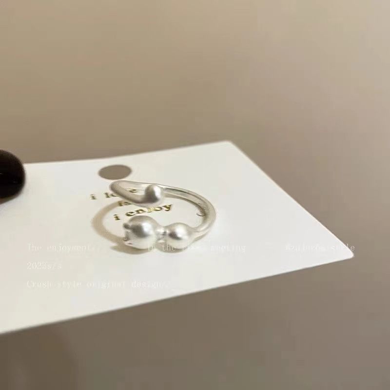 2024 Neues Nischendesign Matte kleine Katze süßes Mädchen Zeigefingerring leichtes Luxus-High-End-Gefühl_voghion.com