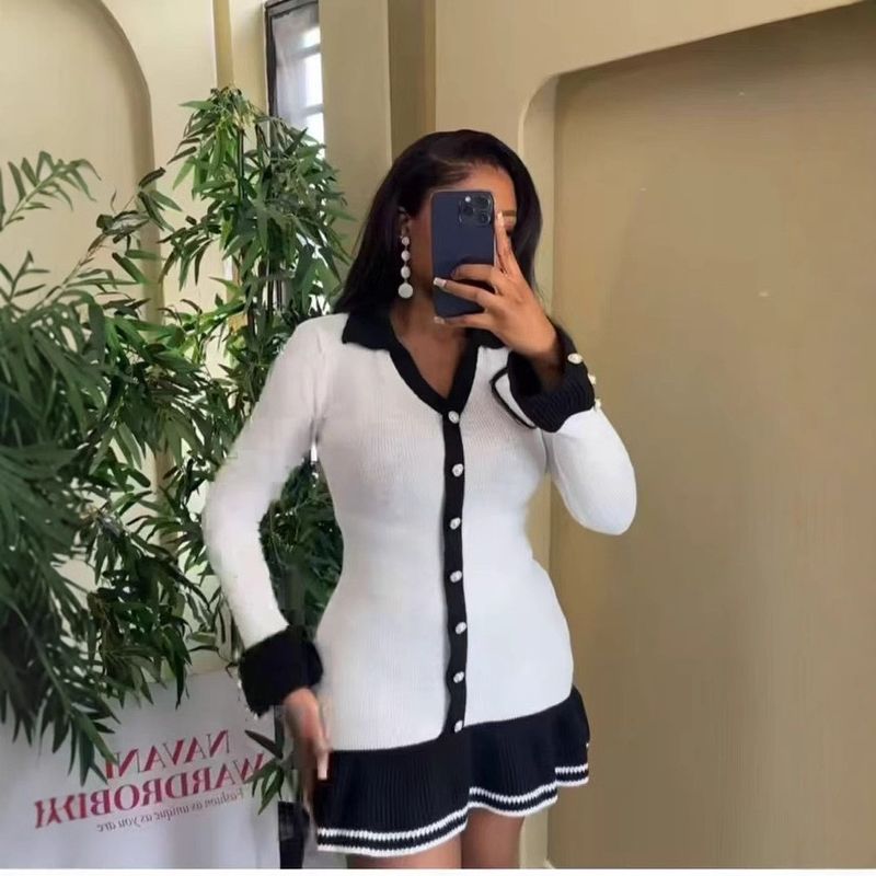 Robe en tricot élégante à col en V et manches longues pour femme, coupe slim, volantée, ourlet volanté - Fluide et féminine, idéale pour le travail et les loisirs._voghion.com