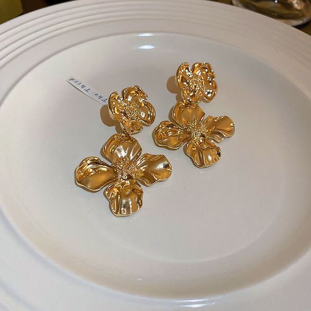 Orecchini da donna in argento con aghi, in metallo di alta qualità, stile freddo, con fiori, dal design esagerato, leggeri e di lusso._voghion.com