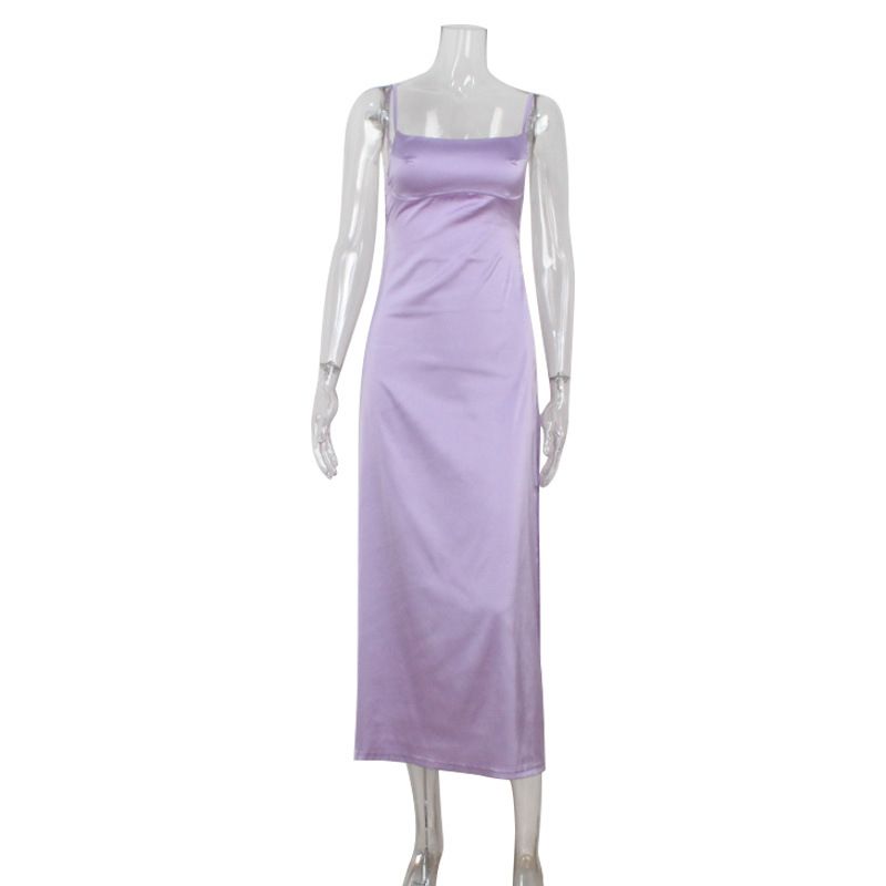 Elegante abito sottoveste in raso di ispirazione francese per donna - Abito midi aderente con spalline sottili regolabili e scollatura a U_voghion.com